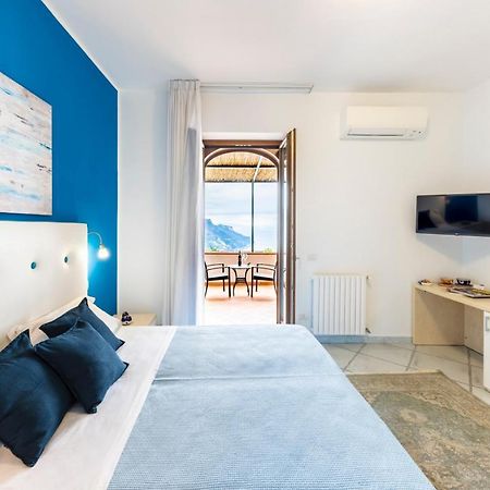 A Due Passi Hotel Ravello Bagian luar foto