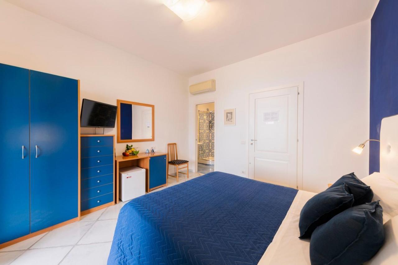 A Due Passi Hotel Ravello Bagian luar foto