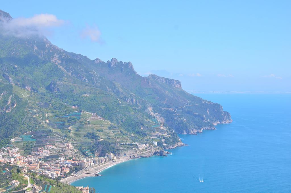 A Due Passi Hotel Ravello Bagian luar foto